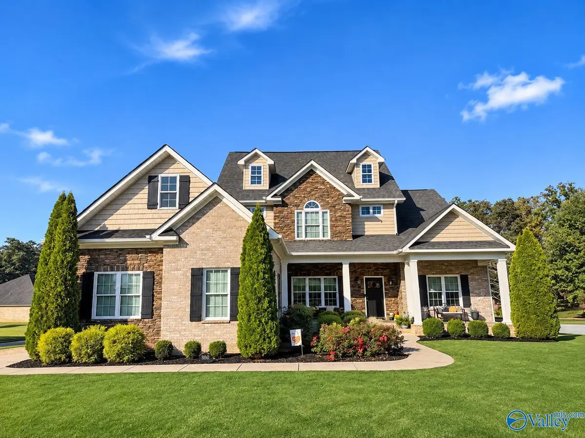 3505 Little Drive, Hartselle, AL 35640 - #1