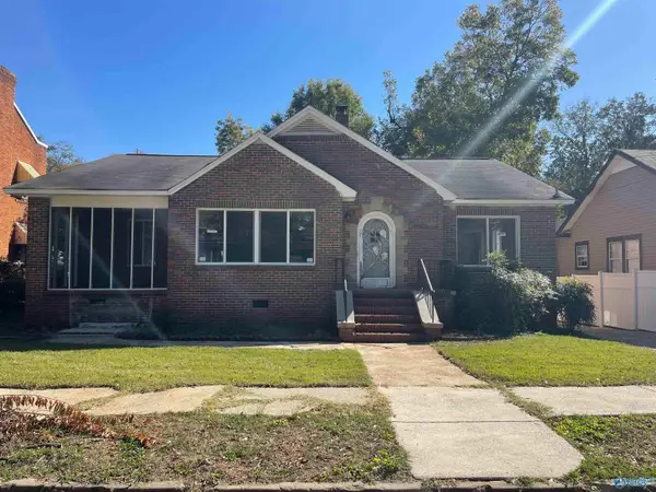 212 S 8th Street, Gadsden, AL 35903