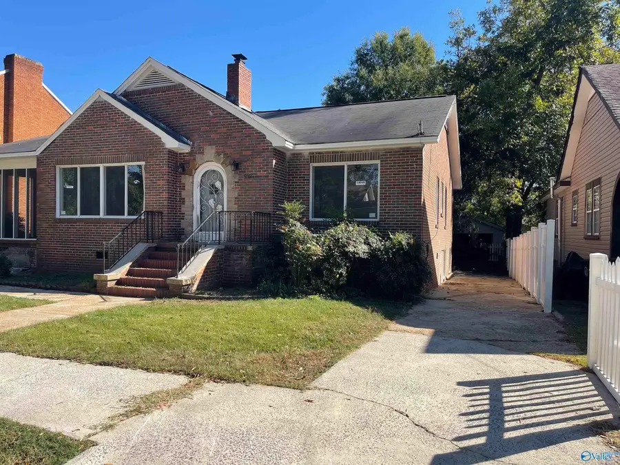 212 S 8th Street, Gadsden, AL 35903 - #2