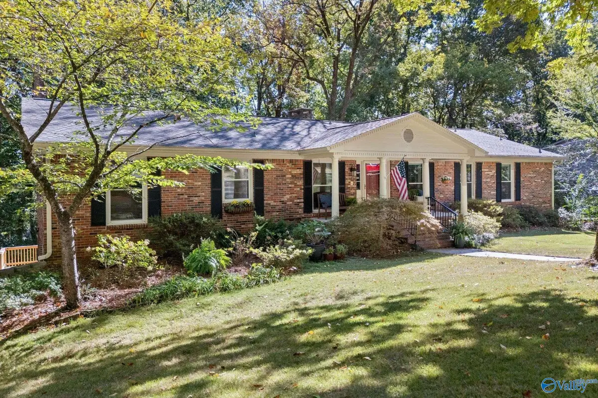 6815 Jones Valley Drive Se, Huntsville, AL 35802 - #1