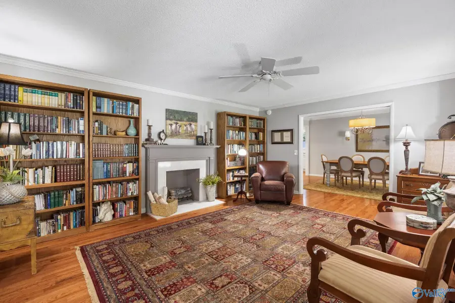 6815 Jones Valley Drive Se, Huntsville, AL 35802 - #3