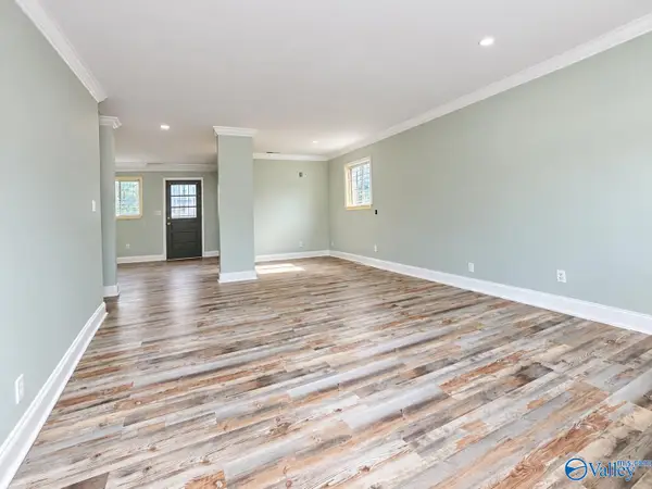 Address Withheld By Seller, Huntsville, AL 35801