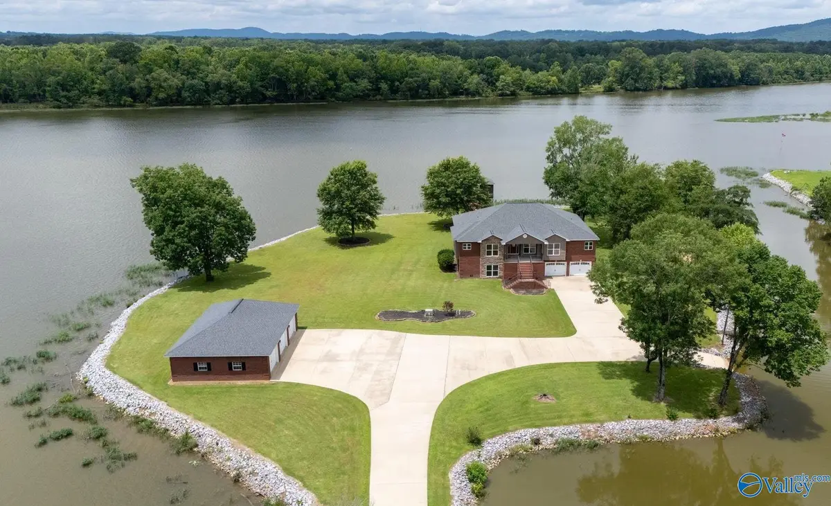 812 East Haven, Glencoe, AL 35905 - #1