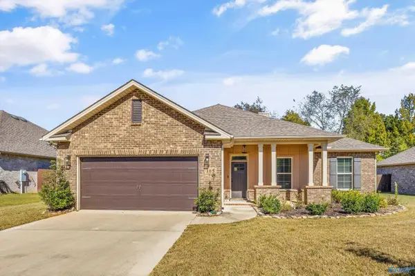 105 Kambry Grove Drive, Huntsville, AL 35811