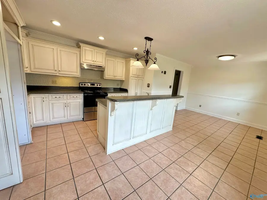 126 Gordon Drive, Athens, AL 35611 - #3