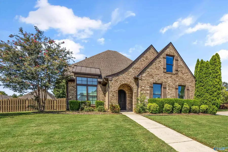 37 Maple Grove Blvd, Huntsville, AL 35824 - #2