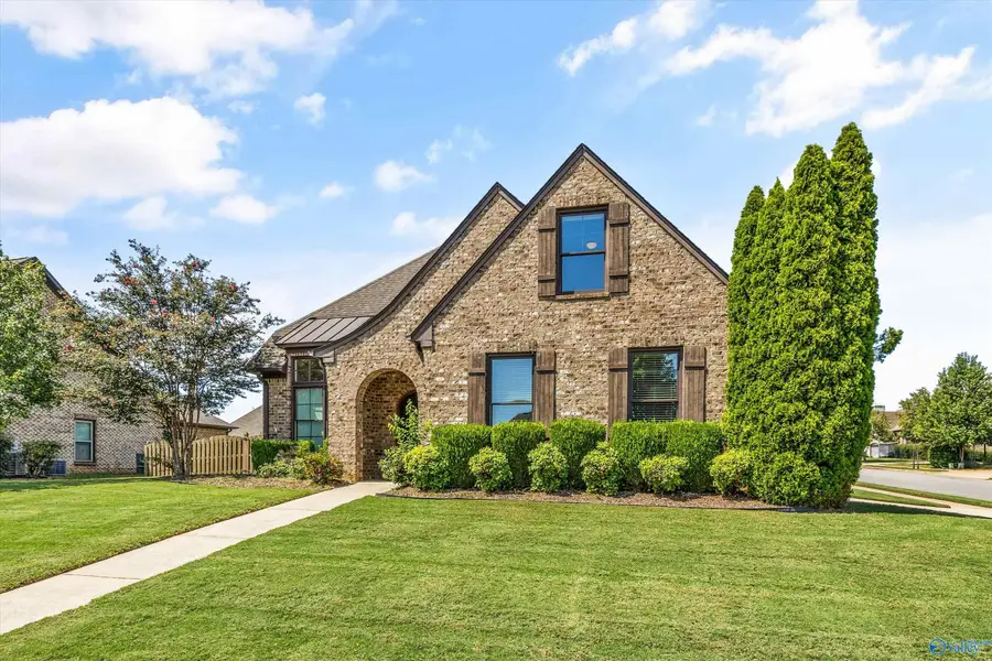 37 Maple Grove Blvd, Huntsville, AL 35824 - #3