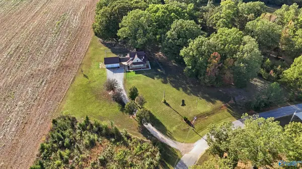 5806 Carla Drive, Athens, AL 35611