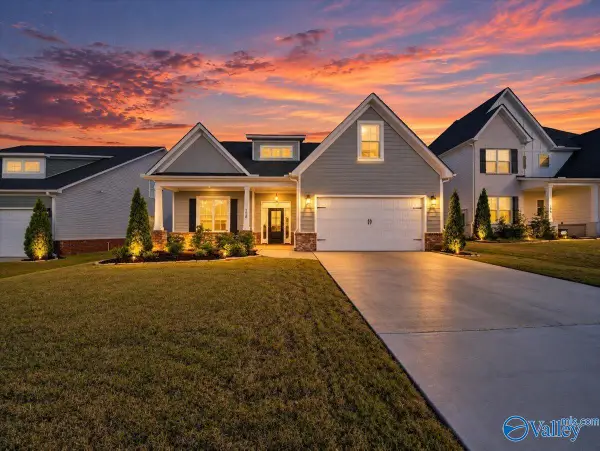 298 Shadow Court Sw, Huntsville, AL 35824