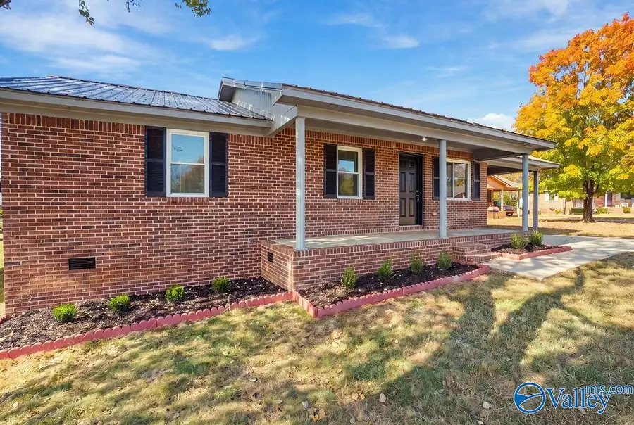 1265 James Avenue, Courtland, AL 35618 - #3