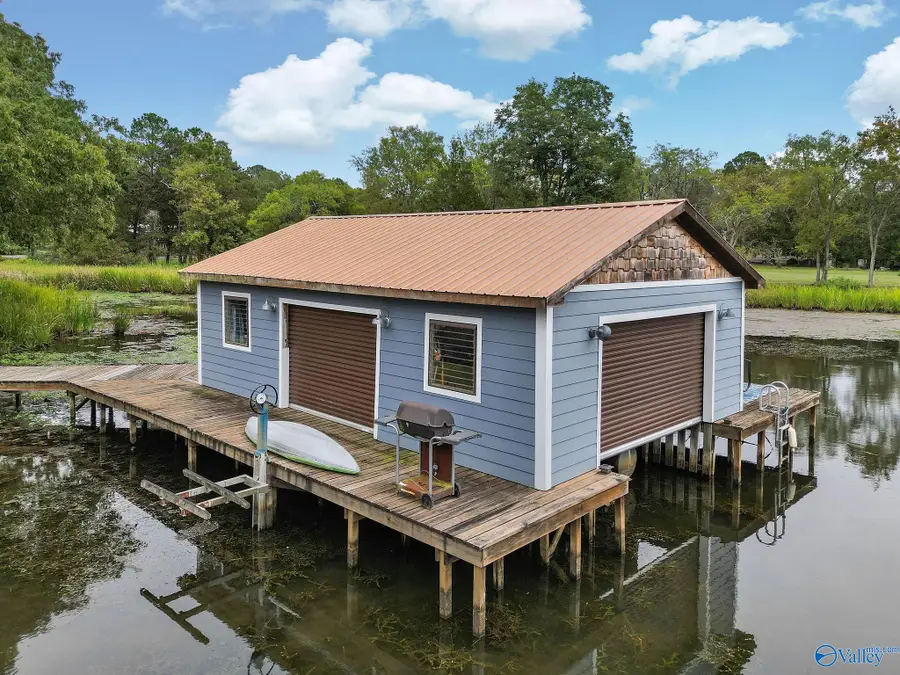 274 Bayshore Drive, Guntersville, AL 35976 - #2