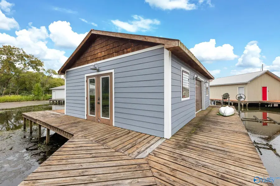 274 Bayshore Drive, Guntersville, AL 35976 - #3
