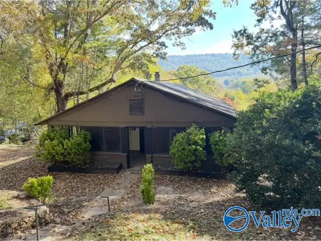76 High Avenue, Valley Head, AL 35989 - #1