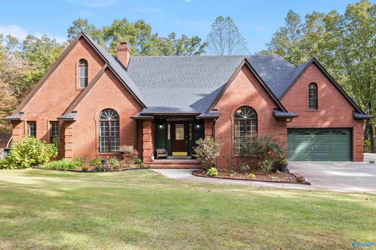 1341 Keel Mountain Road, Gurley, AL 35748 - #1