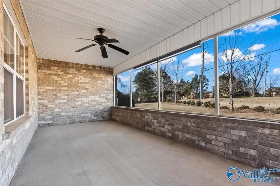 610 Summer Cove Circle Nw, Madison, AL 35757 - #3