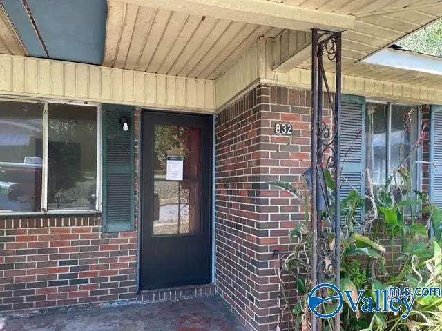 832 Gamma Street S, Birmingham, AL 35205 - #3