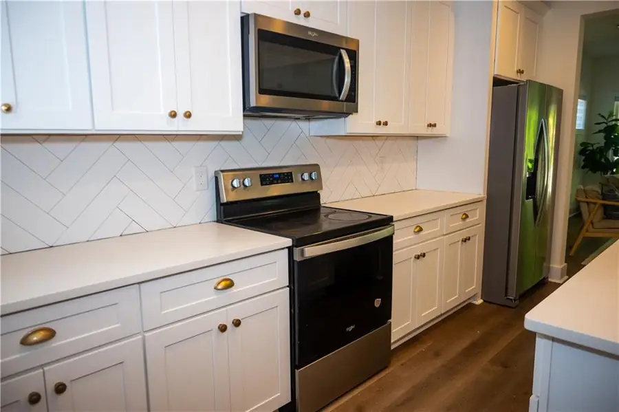 688 Village Drive, Opelika, AL 36801 - Image #3