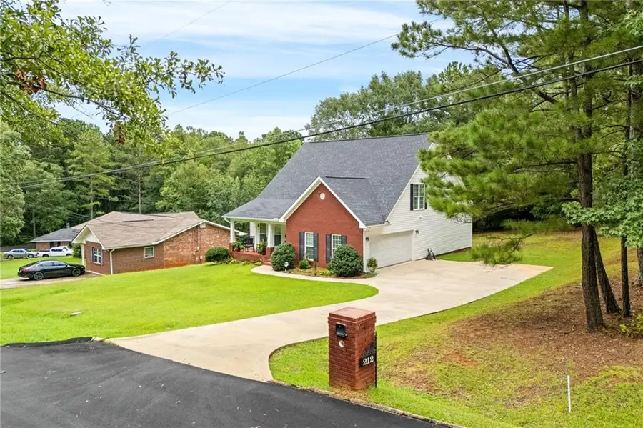 212 Melody Lane, Valley, AL 36854 - Image #2