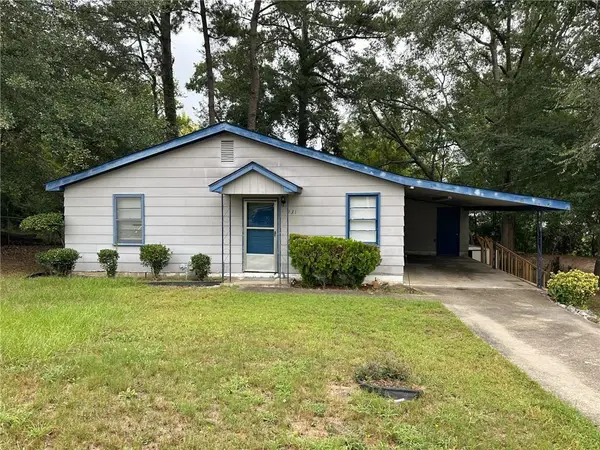 231 17th Avenue S, Phenix City, AL 36869