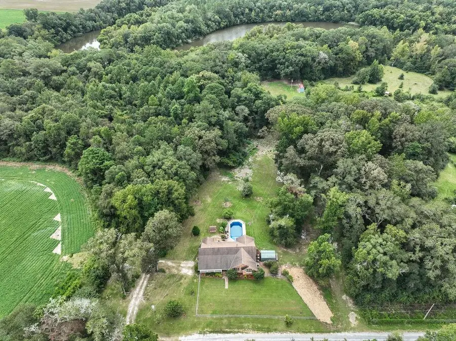 8 Lakeshore Drive, Pittsview, AL 36871 - Image #2