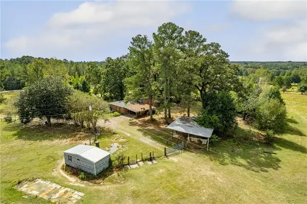 4508 Sandfort Road, Seale, AL 36875