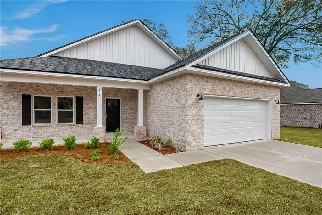 101 Fountain Crest Drive, Enterprise, AL 36330 - Image #1