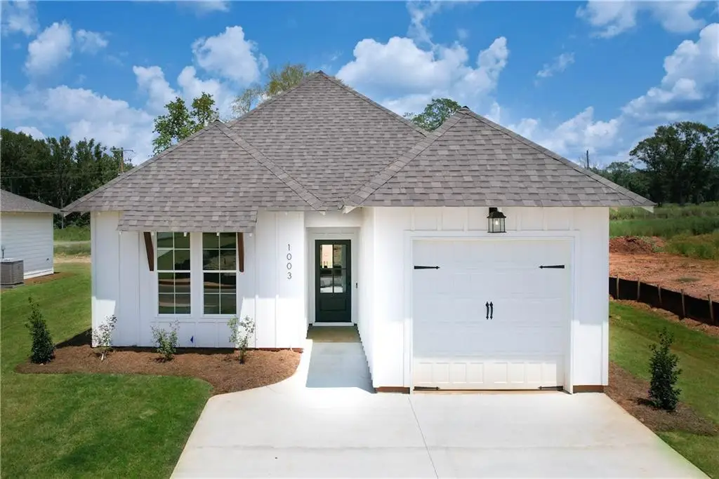 1003 Crossing Court, Valley, AL 36854 - Image #1