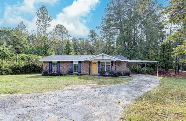 2421 Sandfort Road, Phenix City, AL 36869