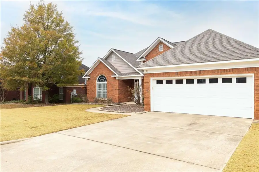 32 Pebble Court, Smiths Station, AL 36877 - Image #2