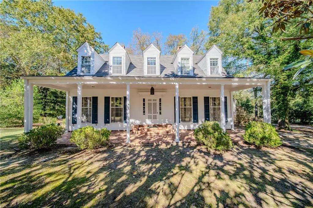 389 Summerville Road, Smiths Station, AL 36877 - #1