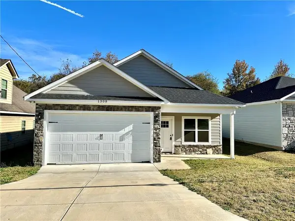 1308 Ingersoll Drive, Phenix City, AL 36867