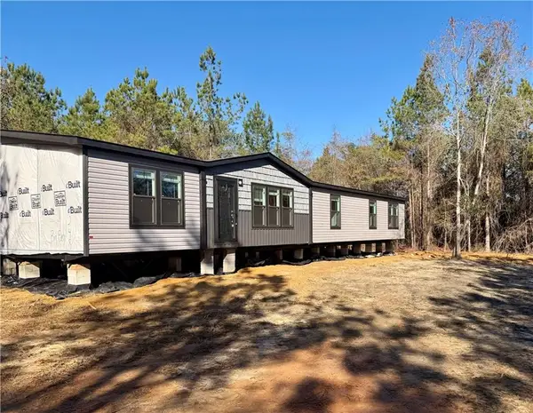 336 Ridge Rd, Seale, AL 36875