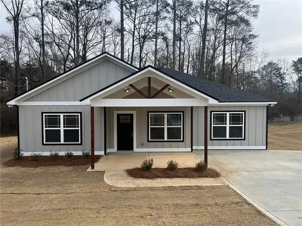 149 Sandra Drive, Smiths Station, AL 36877