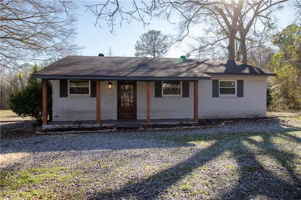 811 Byrd Avenue, Smiths Station, AL 36877 - Image #1