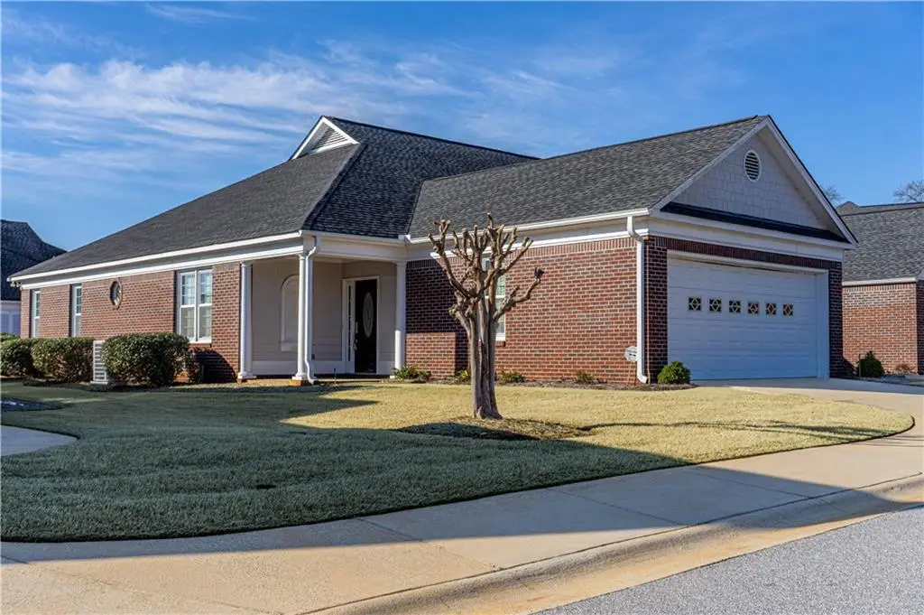 1605 Autumn Leaf Drive #A, Phenix City, AL 36867 - Image #1