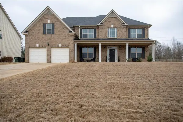 35 Old Glory Way, Fort Mitchell, AL 36856