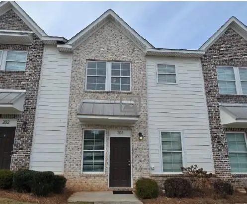 3855 Academy Drive #203, Opelika, AL 36801