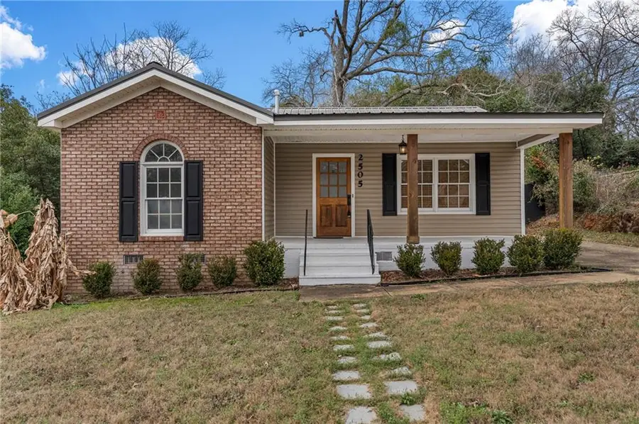 2505 10th Avenue, Phenix City, AL 36867 - #2