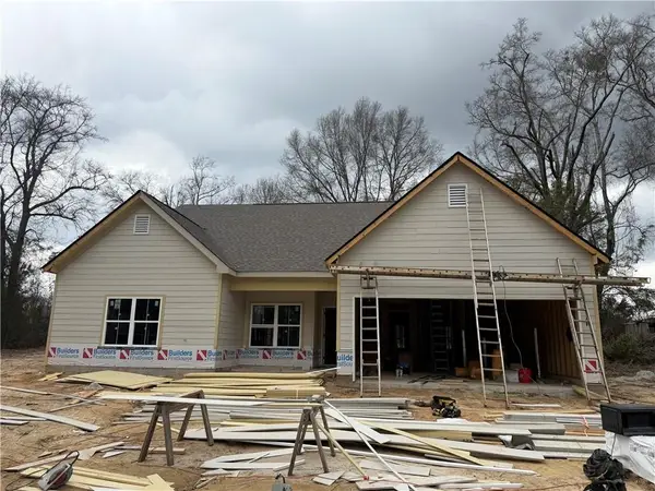 418 Oswhichee Road, Fort Mitchell, AL 36856