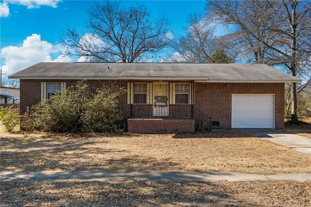 206 Main Street, Hurtsboro, AL 36860 - #1