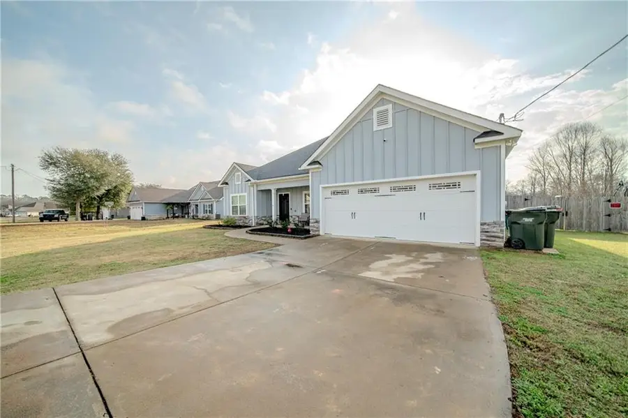12 Maxwell Drive, Fort Mitchell, AL 36856 - #2