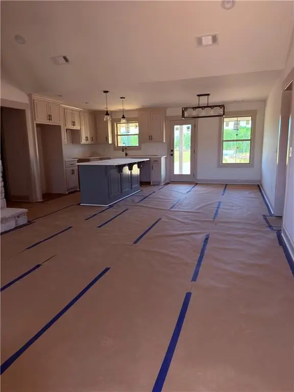 1107 30th St, Valley, AL 36854 - #2