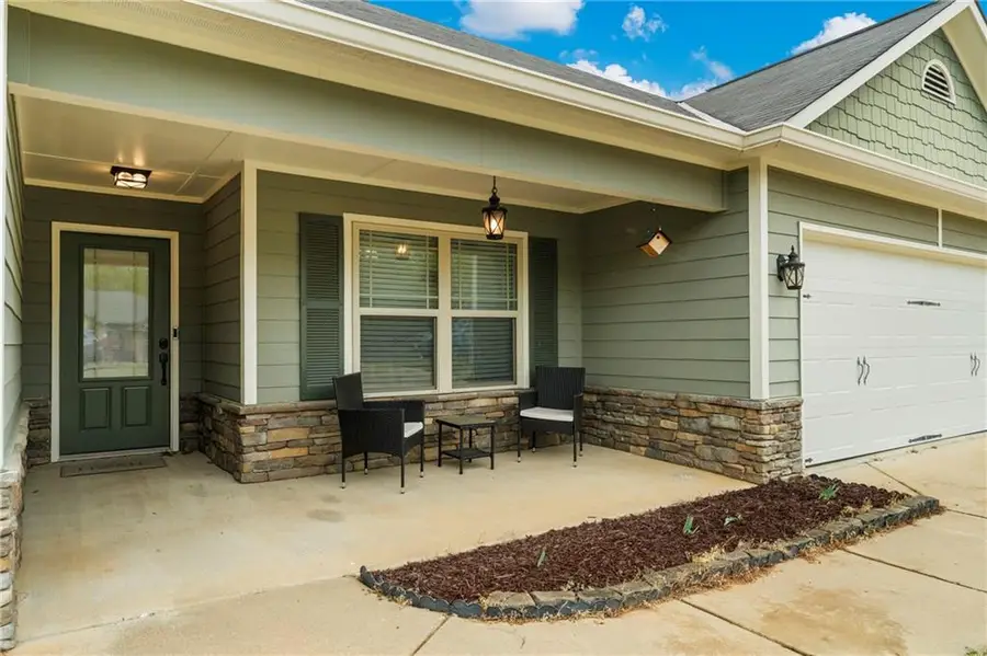 14 Elizabeth Way, Phenix City, AL 36869 - #3