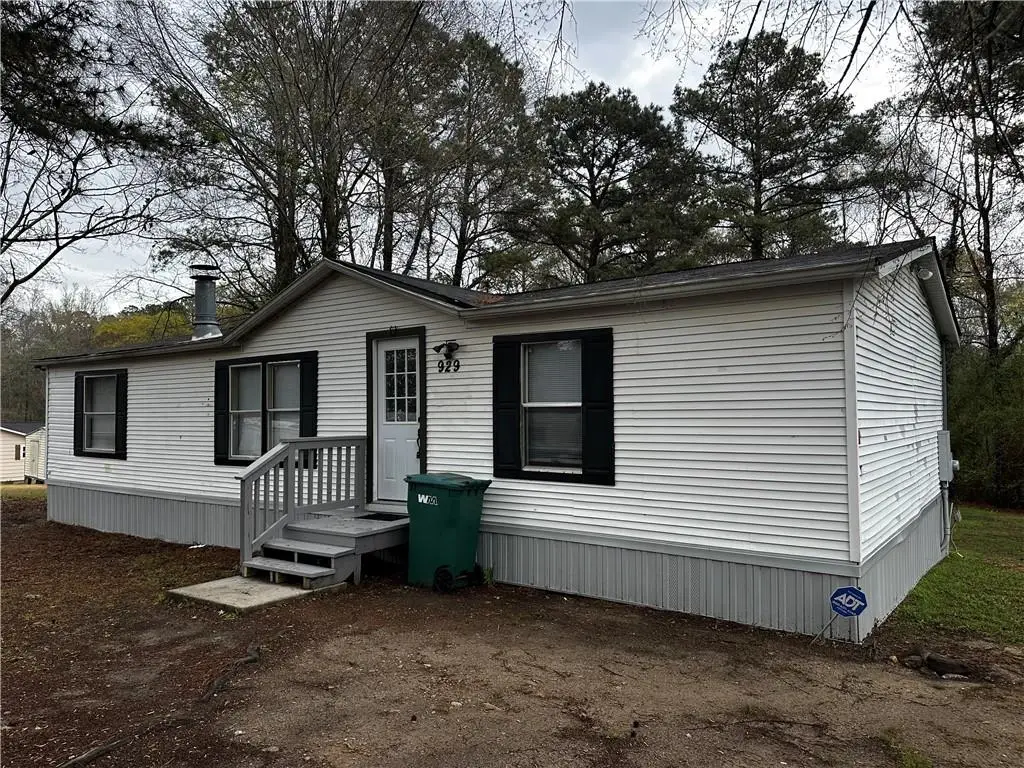 929 Stringer Weeks Road, Smiths Station, AL 36877 - #1