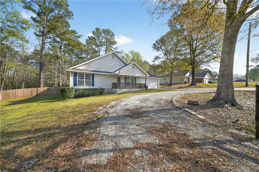 169 Lansdon Drive, Smiths Station, AL 36877 - #2