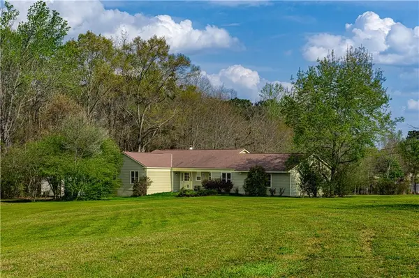 5 Overlook Drive, Seale, AL 36875