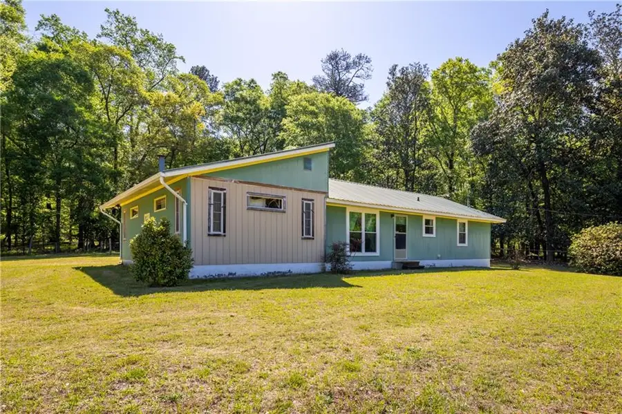 57 Davis Circle, Phenix City, AL 36869 - #3