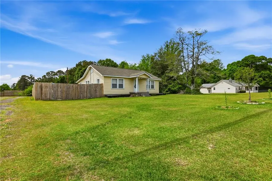 4911 Veterans Memorial Parkway, Lanett, AL 36863 - #3