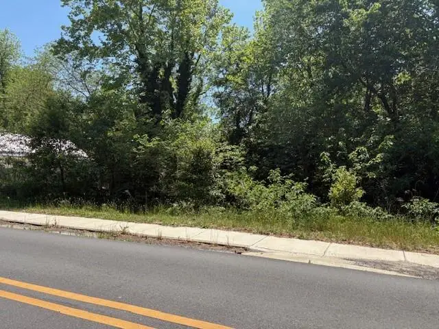 927 16th Street, Phenix City, AL 36867 - #2