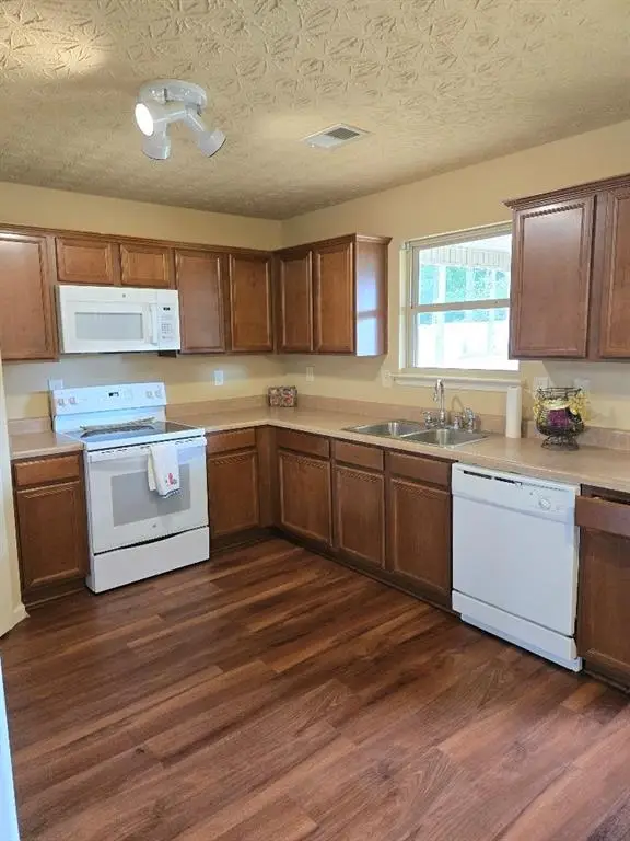 4 Hope Street, Fort Mitchell, AL 36856 - #3